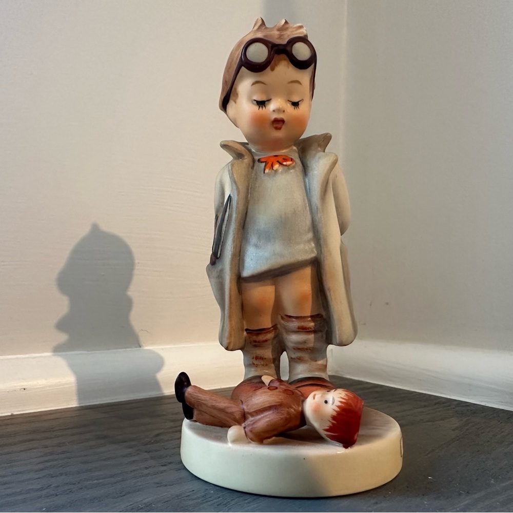 Hummel Doll “Doctor” #127 TMK 3